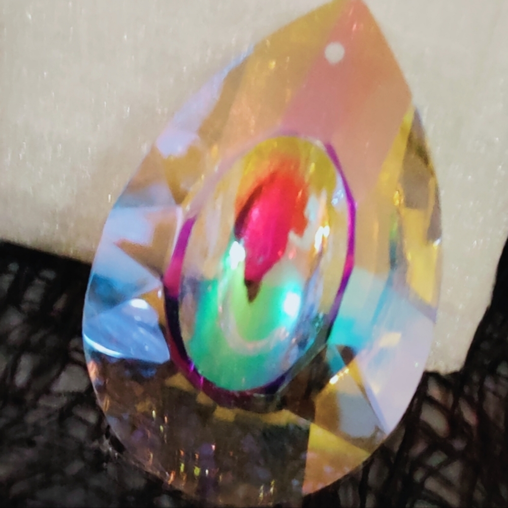 NWT (12) Crystal Pendants 50mm